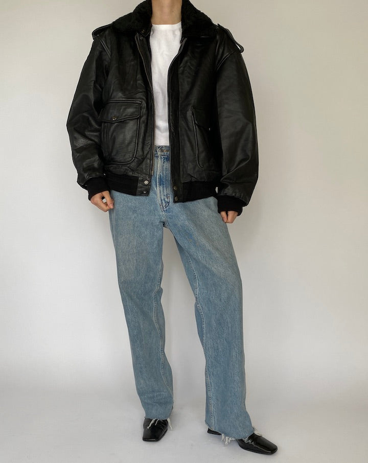 Vintage oversized leather jacket in black 5419