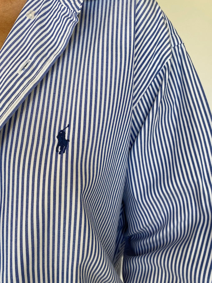 Vintage oversized pinstriped Ralph Lauren shirt 5667