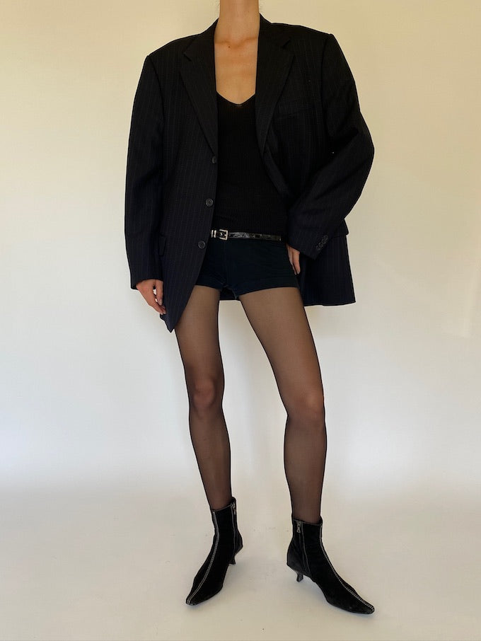 Vintage oversized pinstriped blazer in black 5730