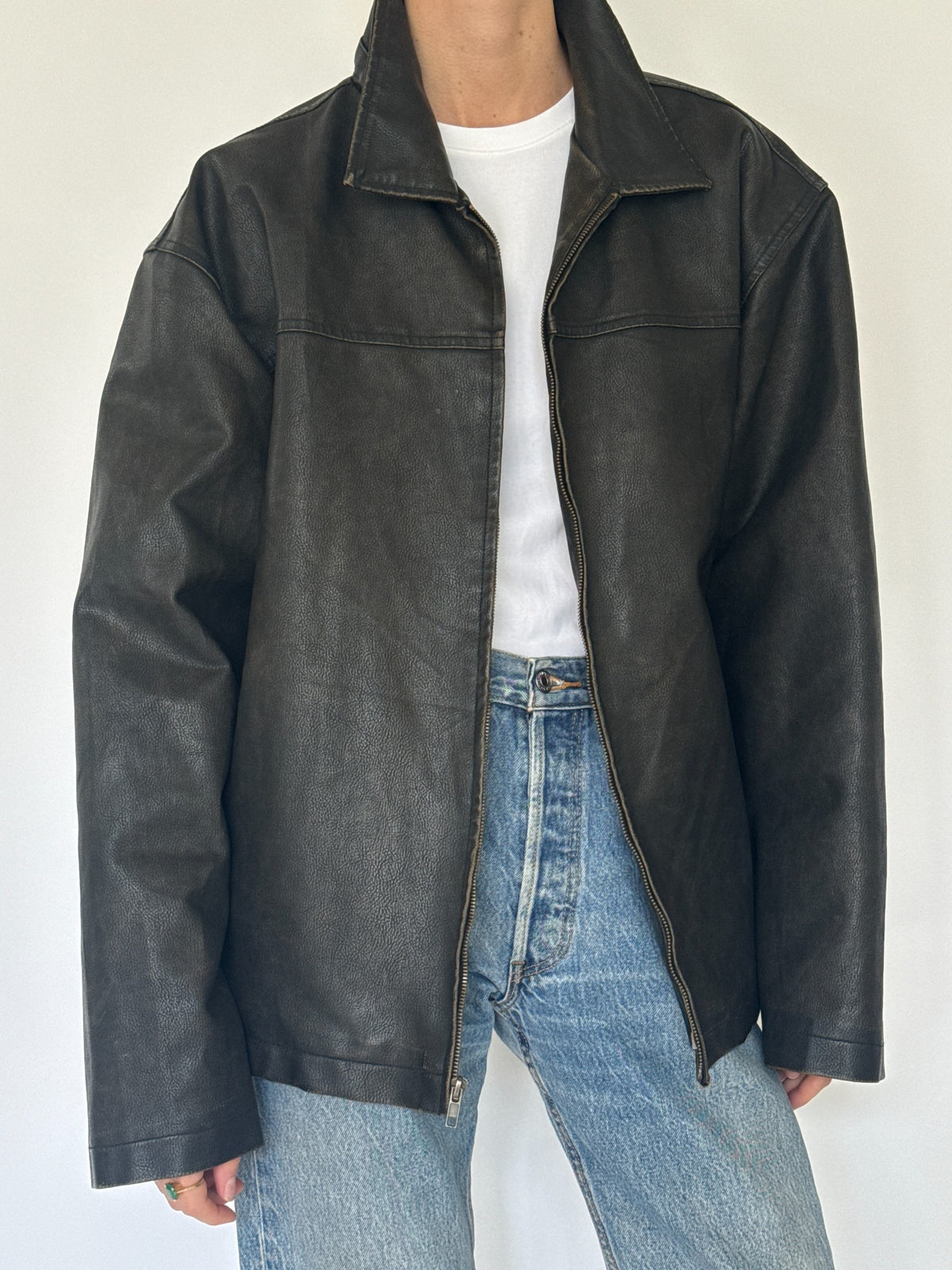 Vintage oversized black faux leather  jacket, view 6