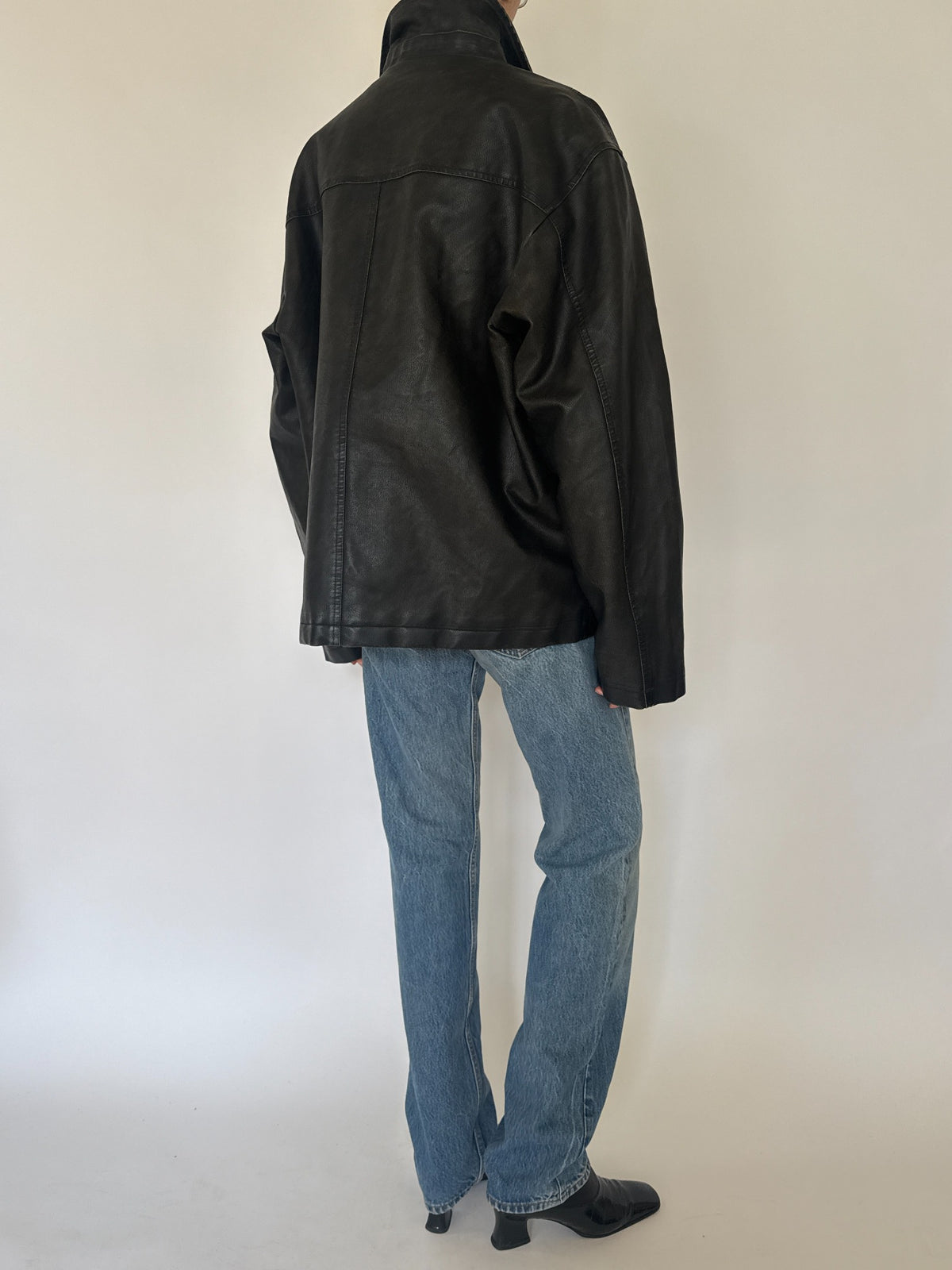 Vintage oversized black faux leather  jacket, view 3