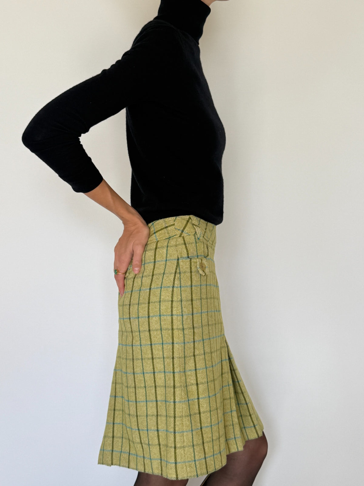 Vintage green plaid pleated skirt