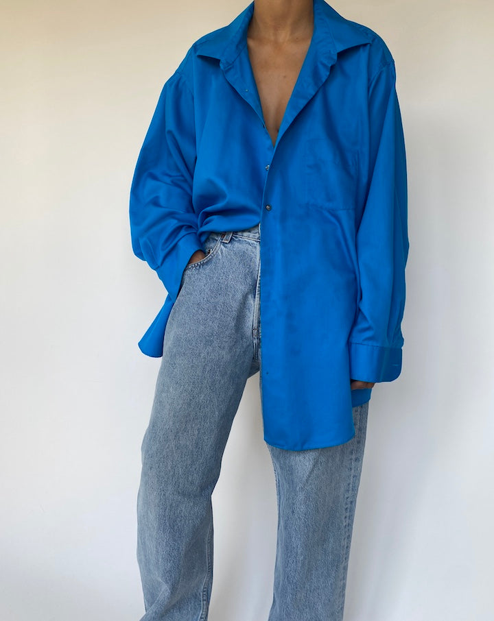 VINTAGE OVERSIZED BLUE BUTTON DOWN SHIRT 3326