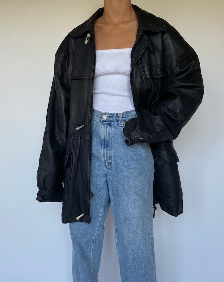 VINTAGE OVERSIZED BLACK LEATHER JACKET 2779