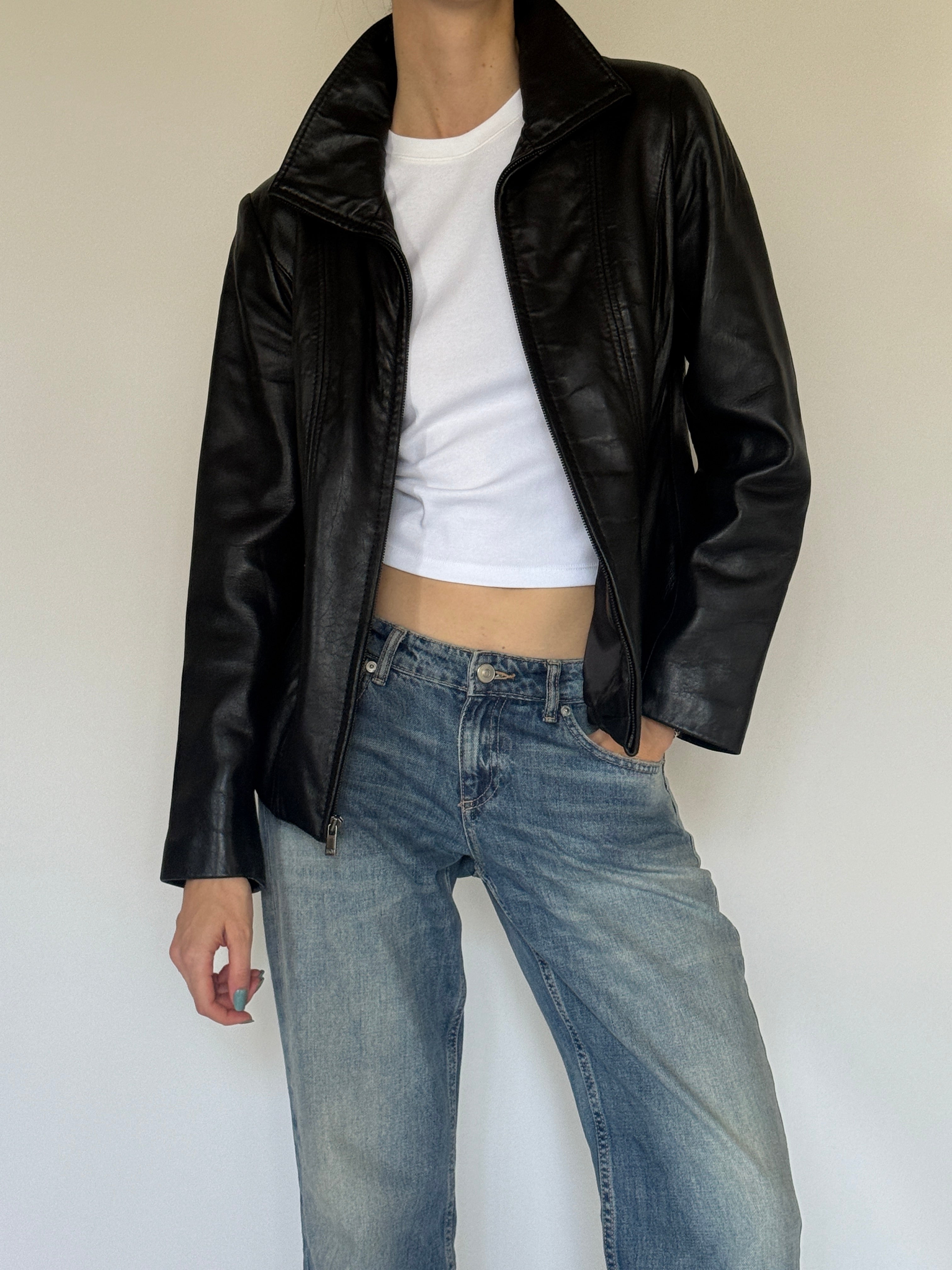 Vintage front zipper detail