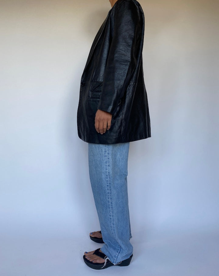 VINTAGE BLACK LEATHER JACKET 2780