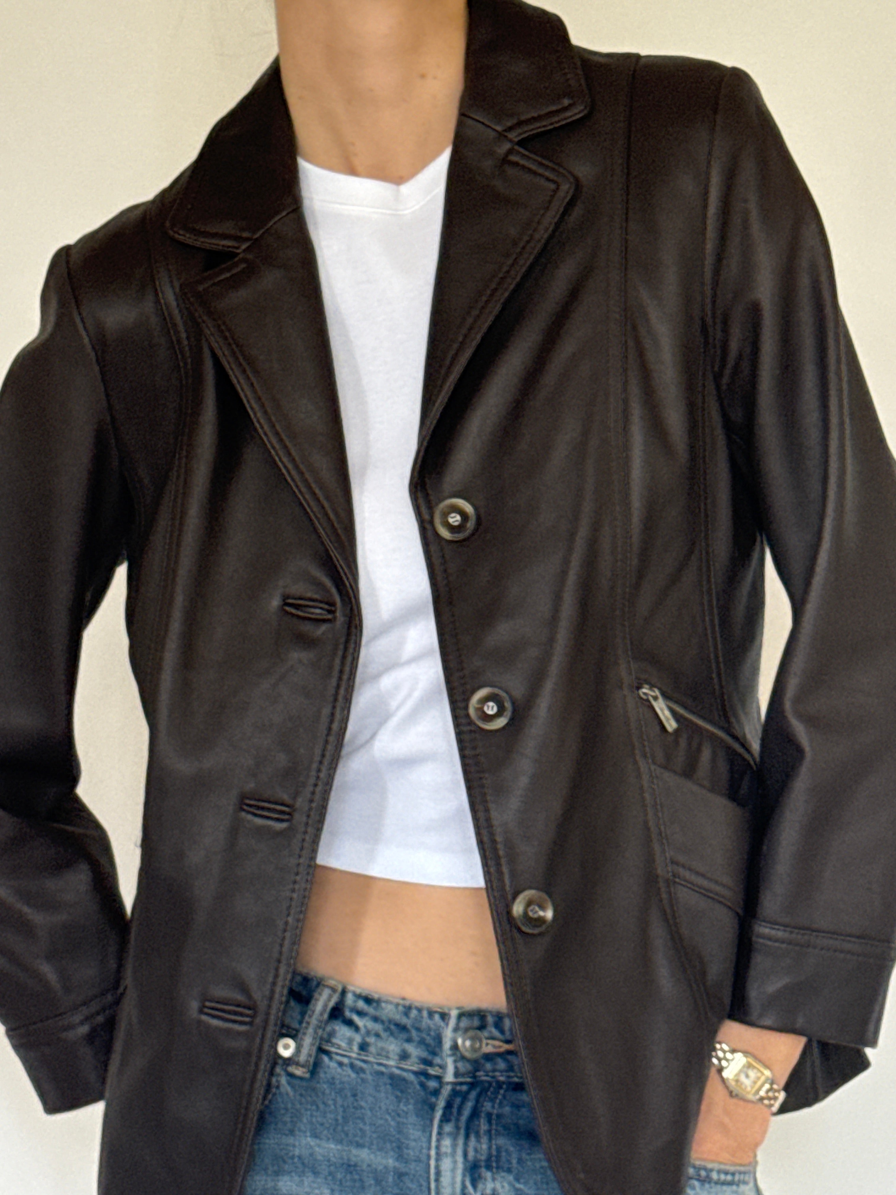 Vintage structured leather jacket with zip pockets