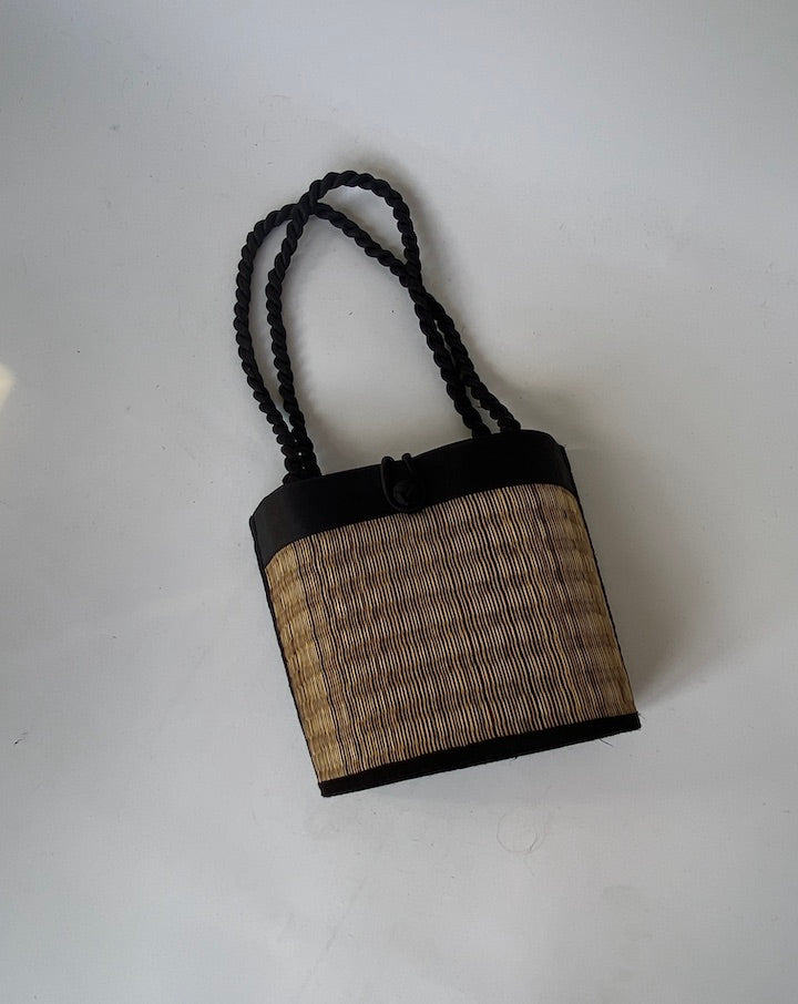 VINTAGE BASKED BAG 3335