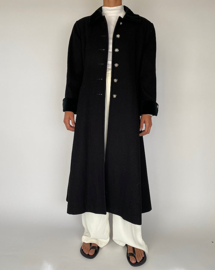 VINTAGE BEAUTIFUL BLACK LONG WOOL COAT 2242
