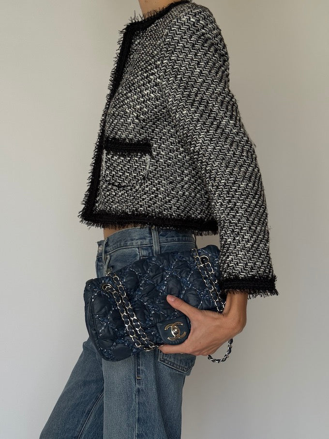 Vintage Tweed Cropped Jacket with Fringed Trim 6607