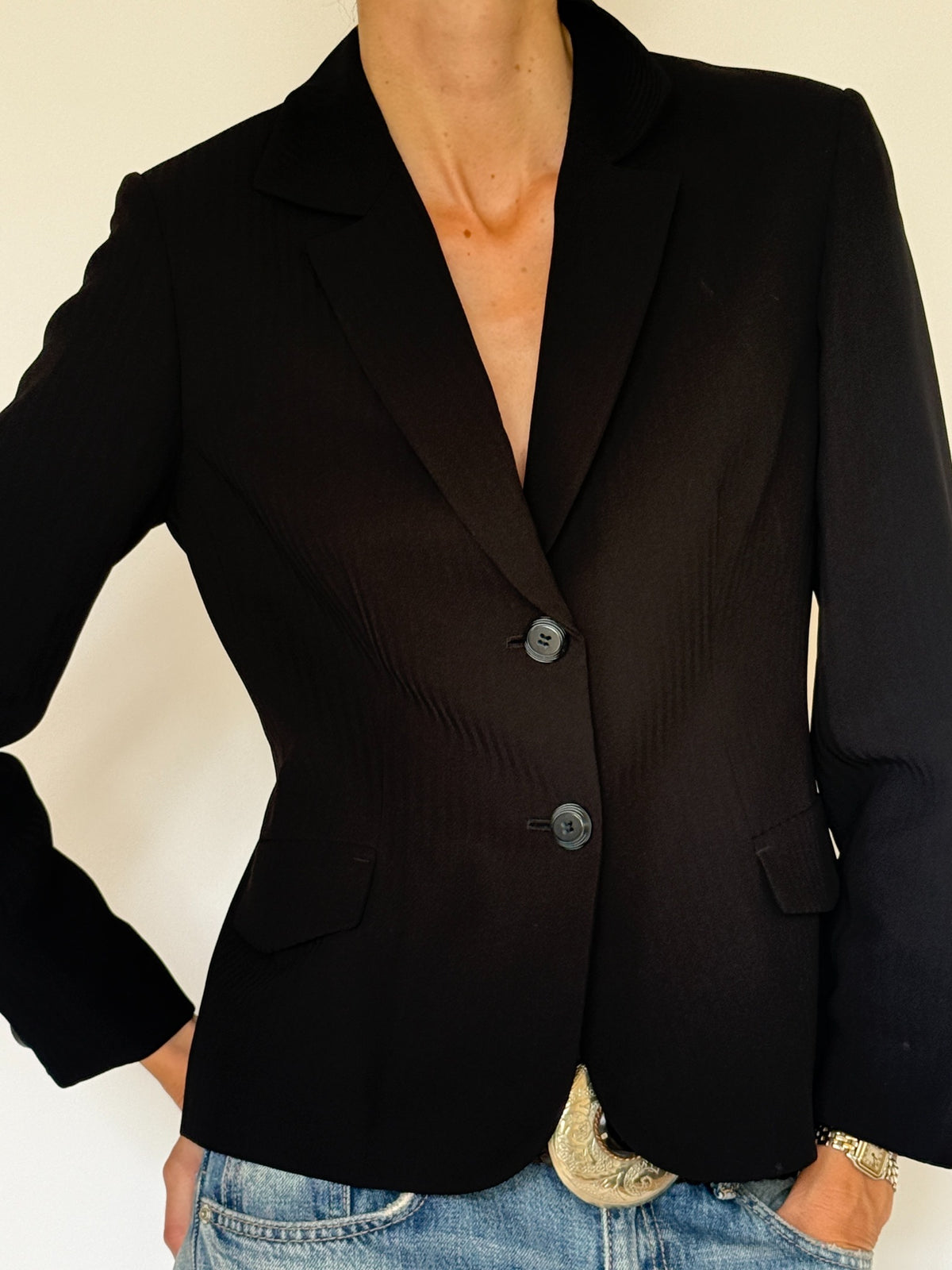 Vintage fitted single-breasted blazer black side view