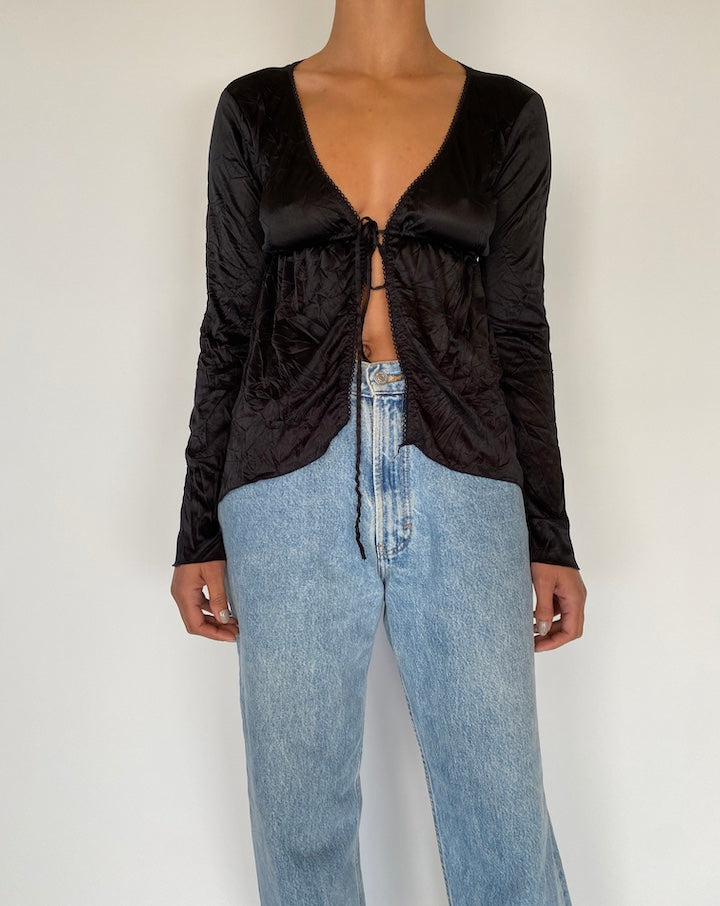 VINTAGE BLACK GUESS TOP 2268