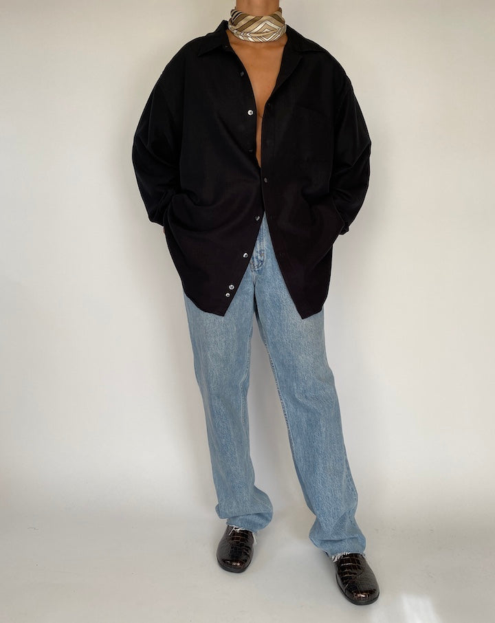 VINTAGE OVERSIZED BLACK BUTTON DOWN SHIRT 2280