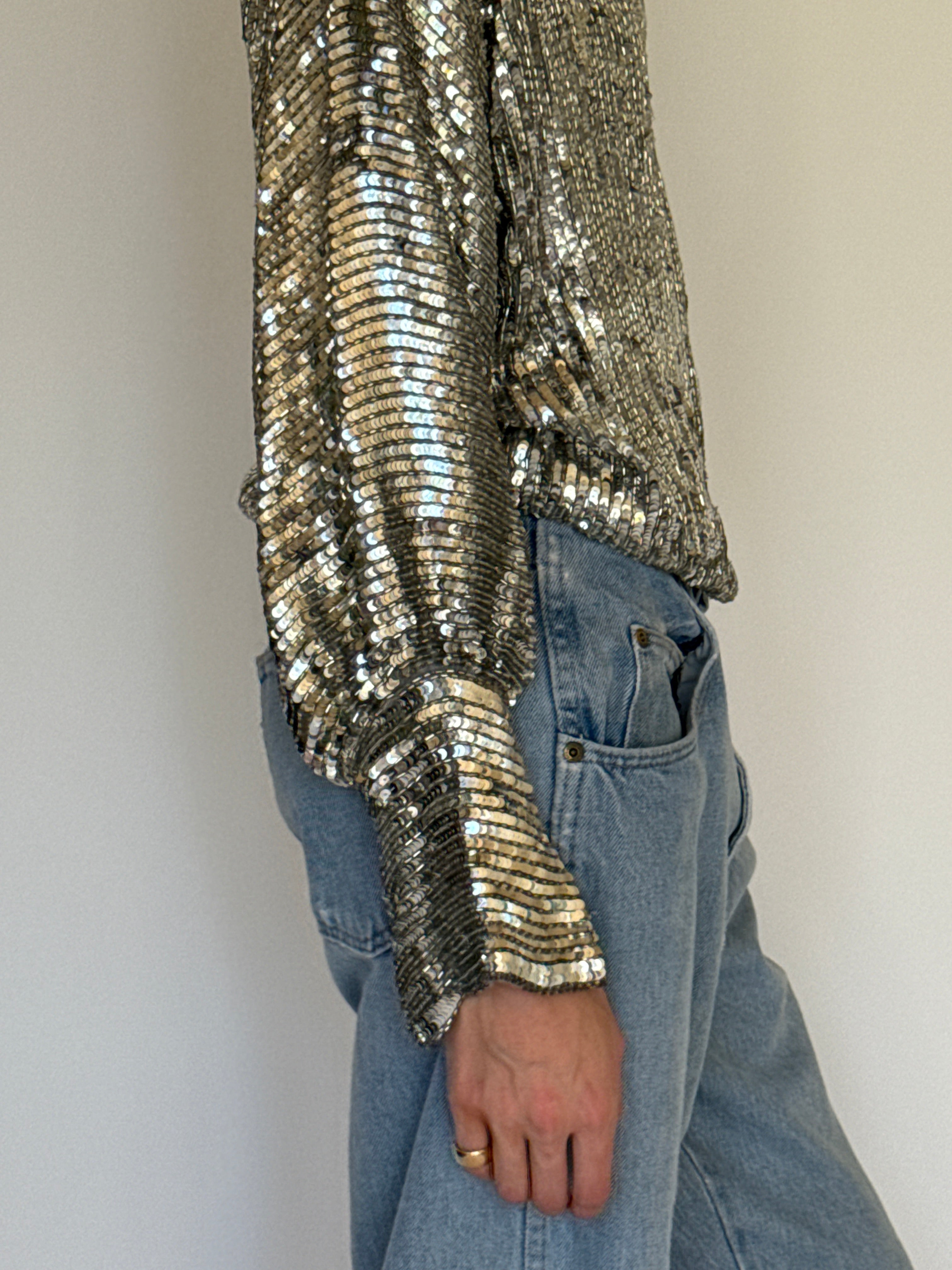 Vintage silver sequin top sleeve detail
