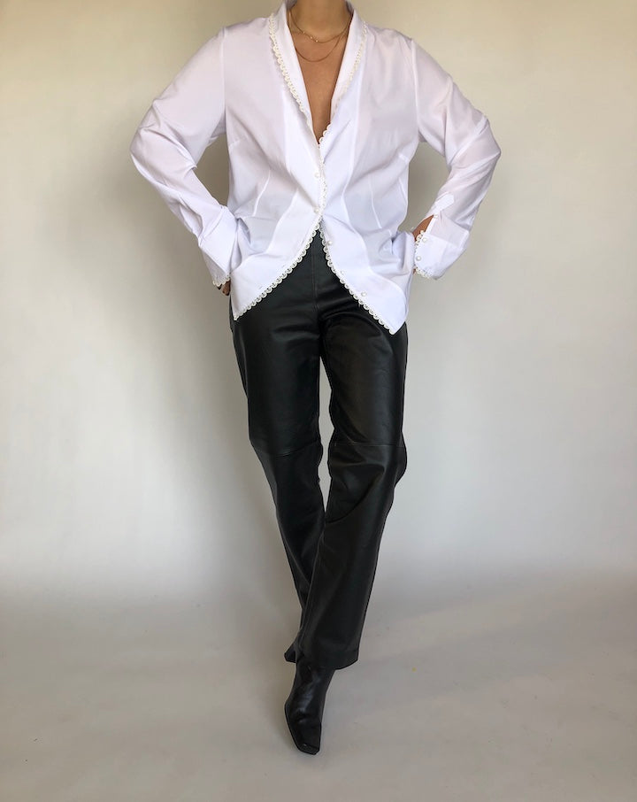 VINTAGE WHITE BLOUSE WITH DETAILING 318
