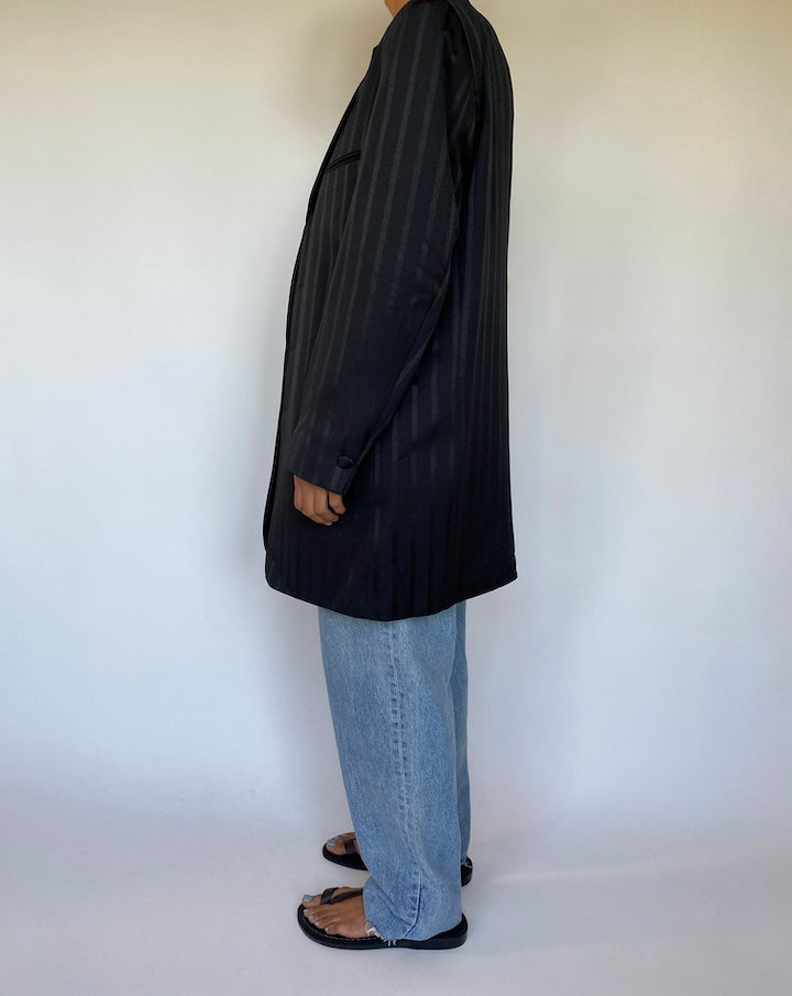 VINTAGE BLACK STRIPED BLAZER 1497