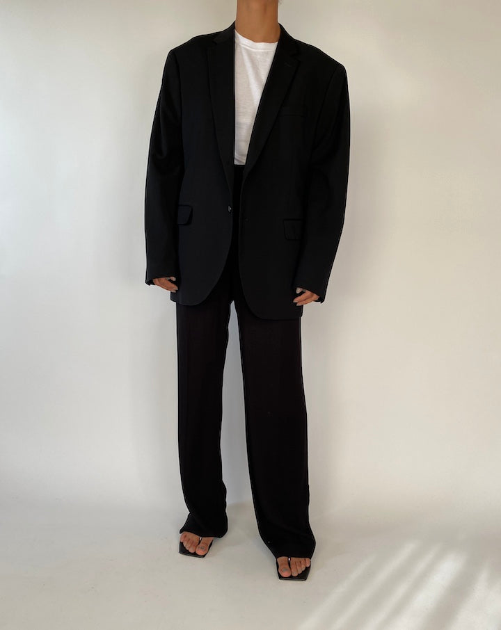 VINTAGE OVERSIZED BLACK BLAZER 2335