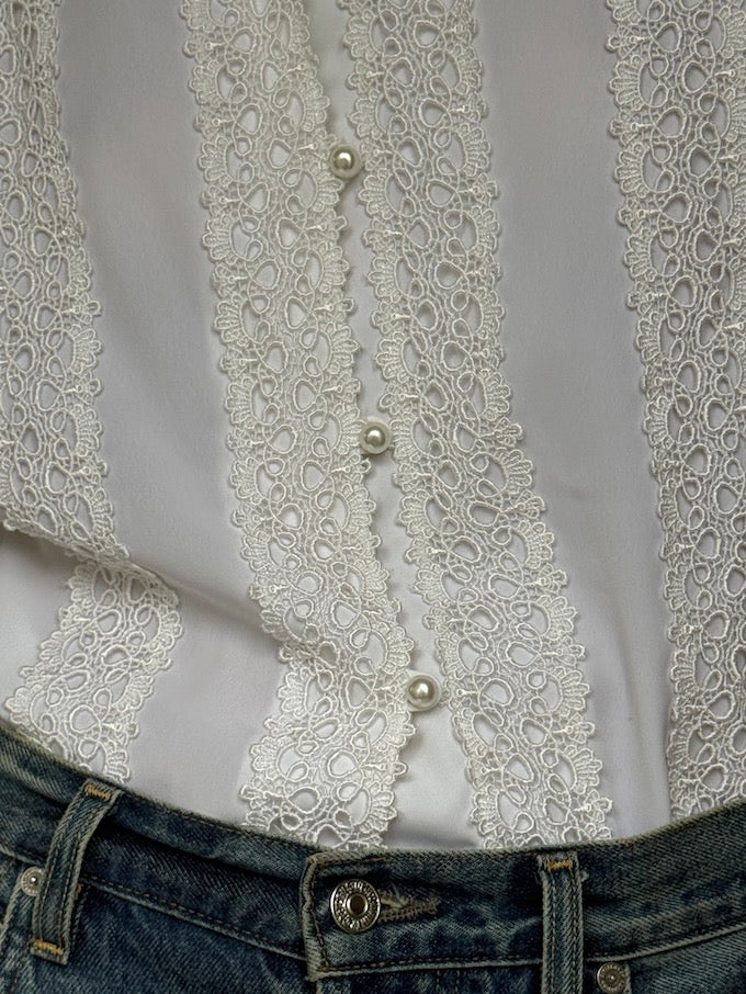Vintage White Lace-Trim Blouse 6441