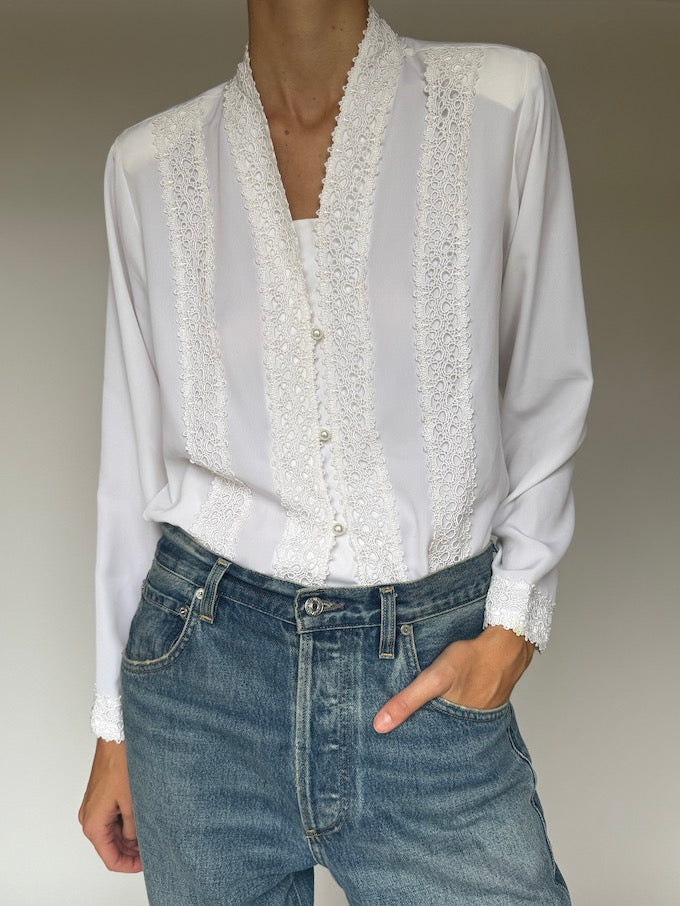 Vintage White Lace-Trim Blouse 6441