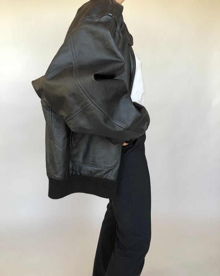 VINTAGE OVERSIZED LEATHE RJACKET 339