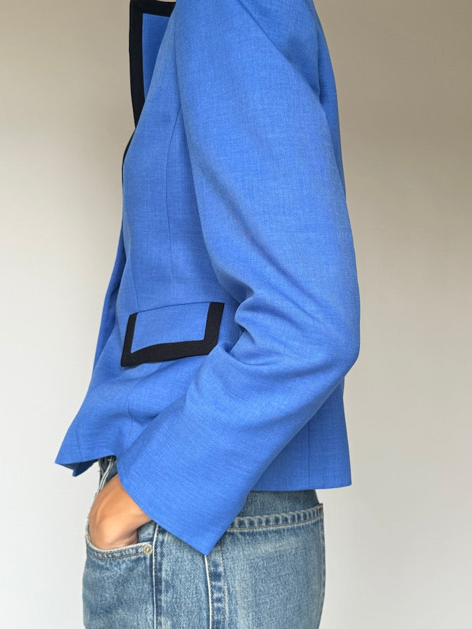 Vintage Tailored Blazer with Black Trim 6068