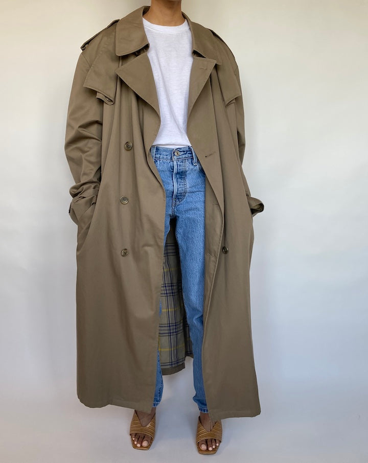 VINTAGE OVERSIZED BEIGH TRENCH COAT 599