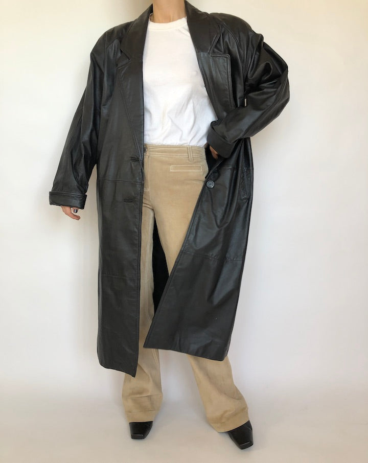 VINTAGE LONG BLACK LEATHER COAT 354