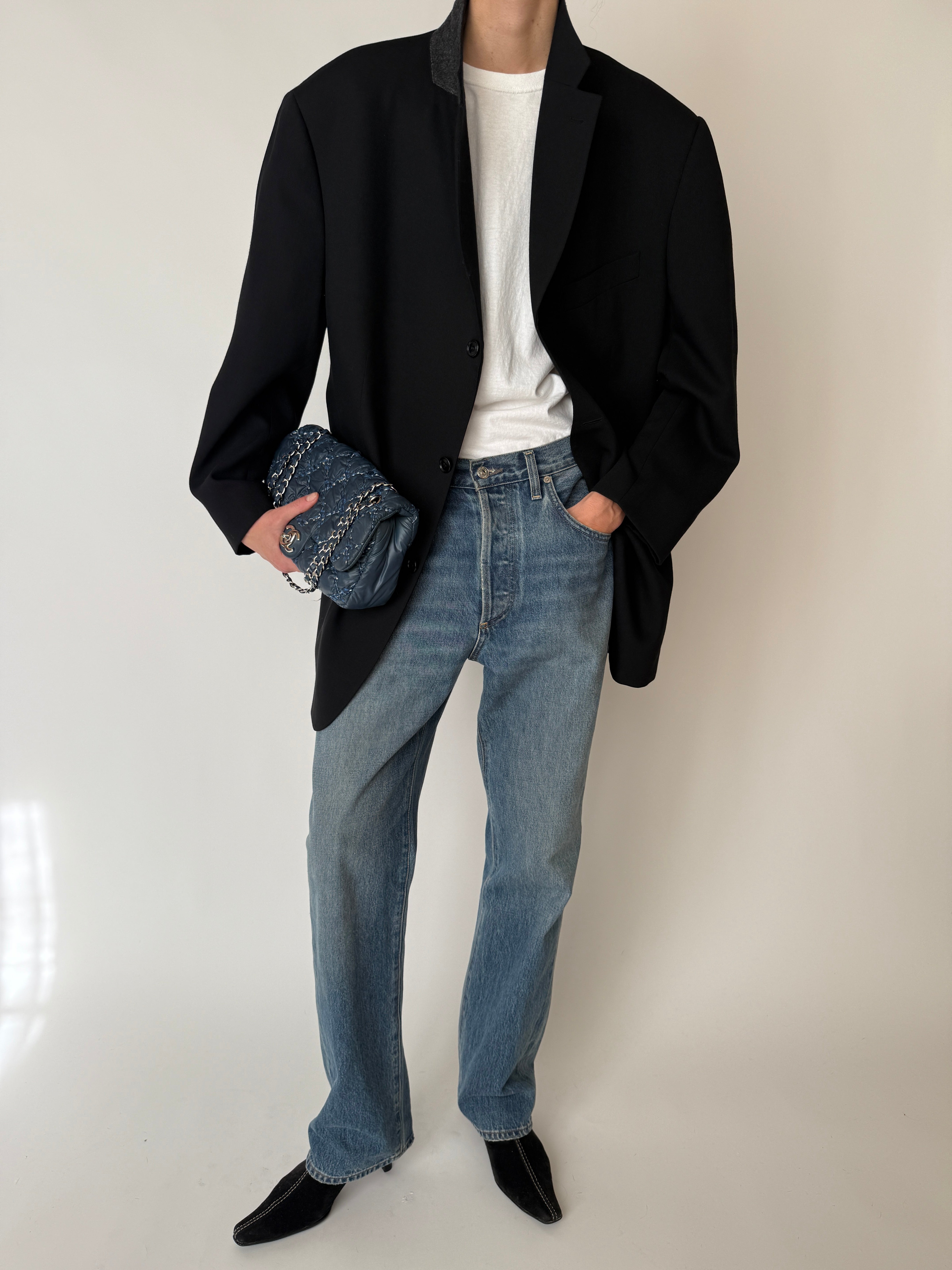 Vintage black wool blazer 100% wool front view