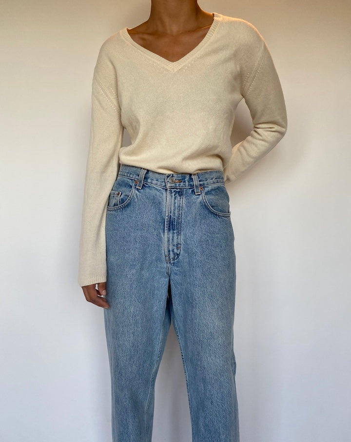 VINTAGE V-NECK CASHMERE SWEATER 1534
