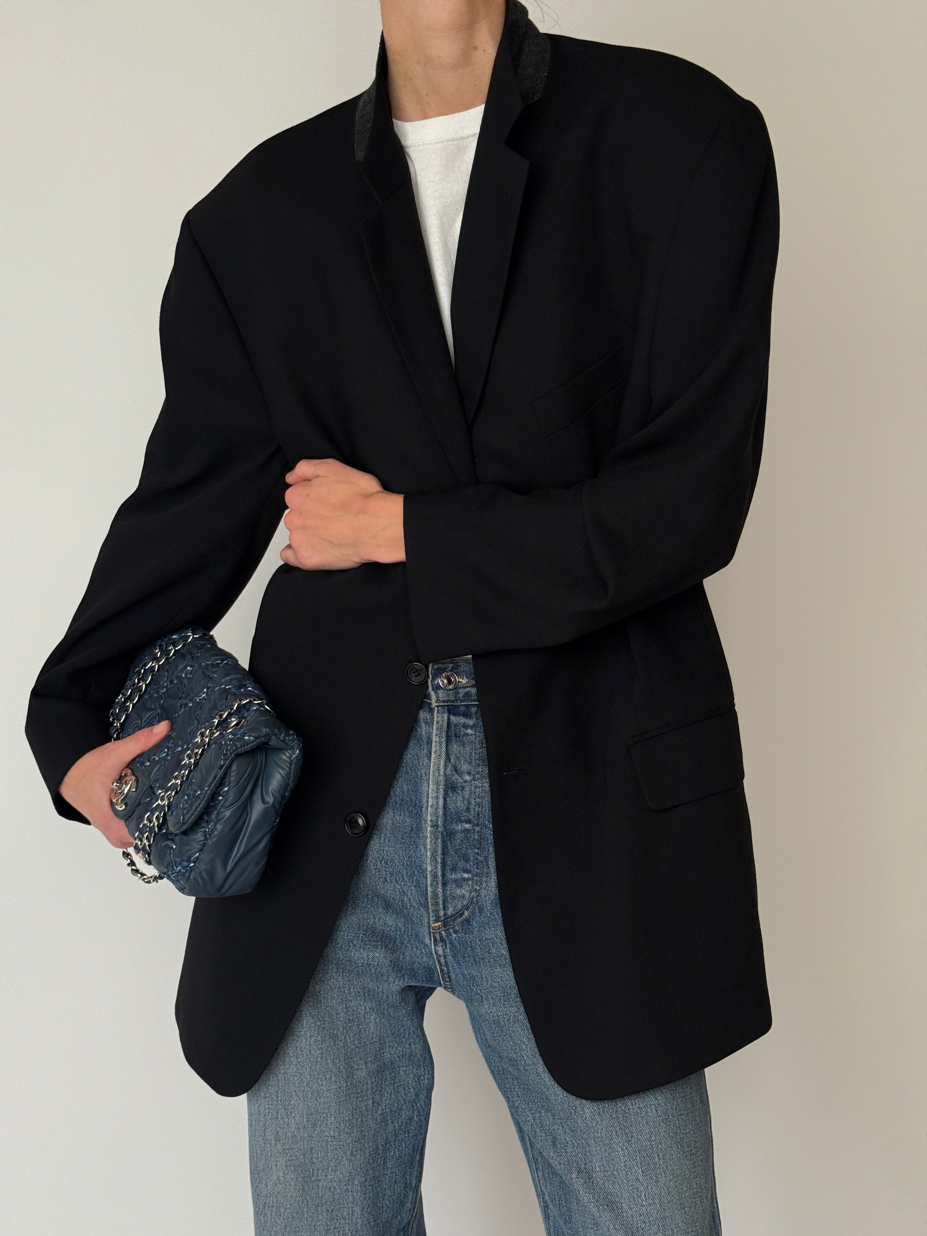 Vintage black wool blazer pocket detail