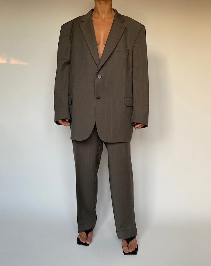 VINTAGE BROWN OVERSIZED SUIT 2382