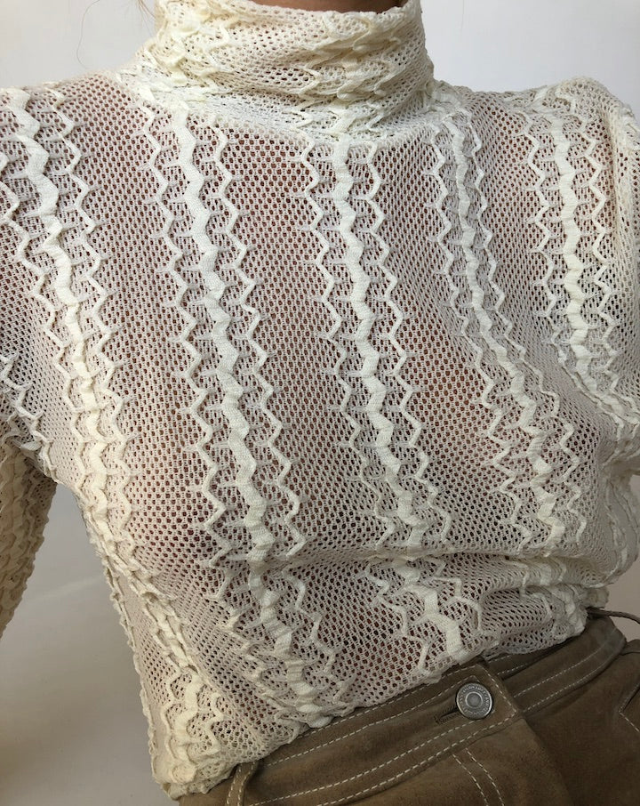 VINTAGE LACE TURTLENECK TOP 367