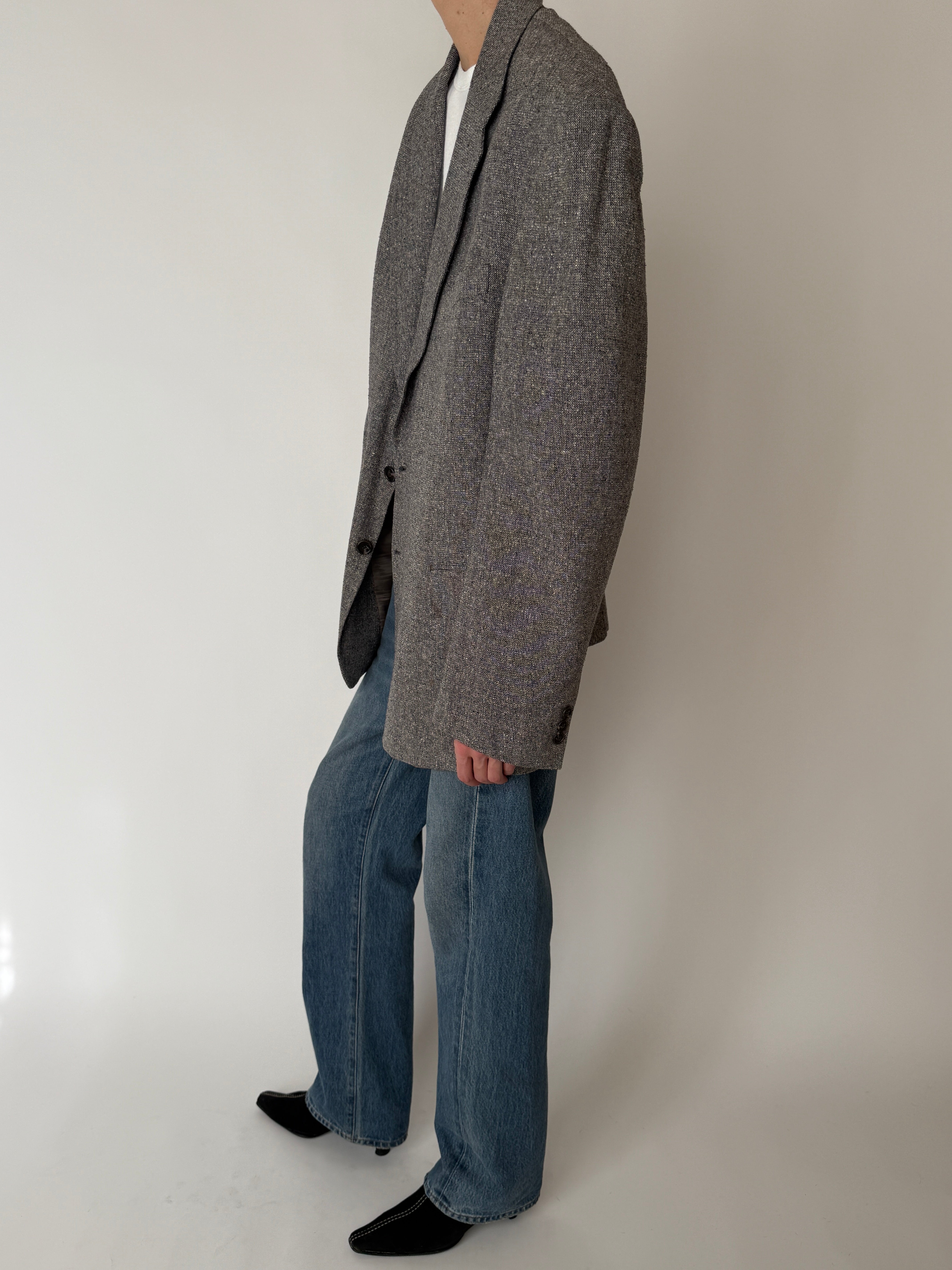 Vintage oversized 100% silk blazer with textured weave and notch lapel in grey