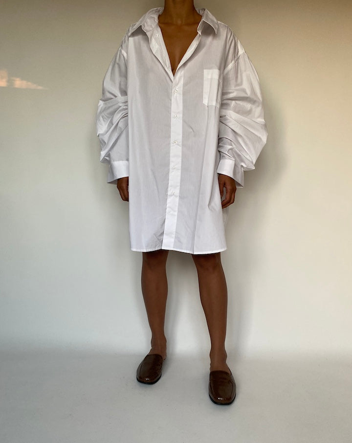 VINTAGE WHITE SHIRT WORN AS A DRESS 2383