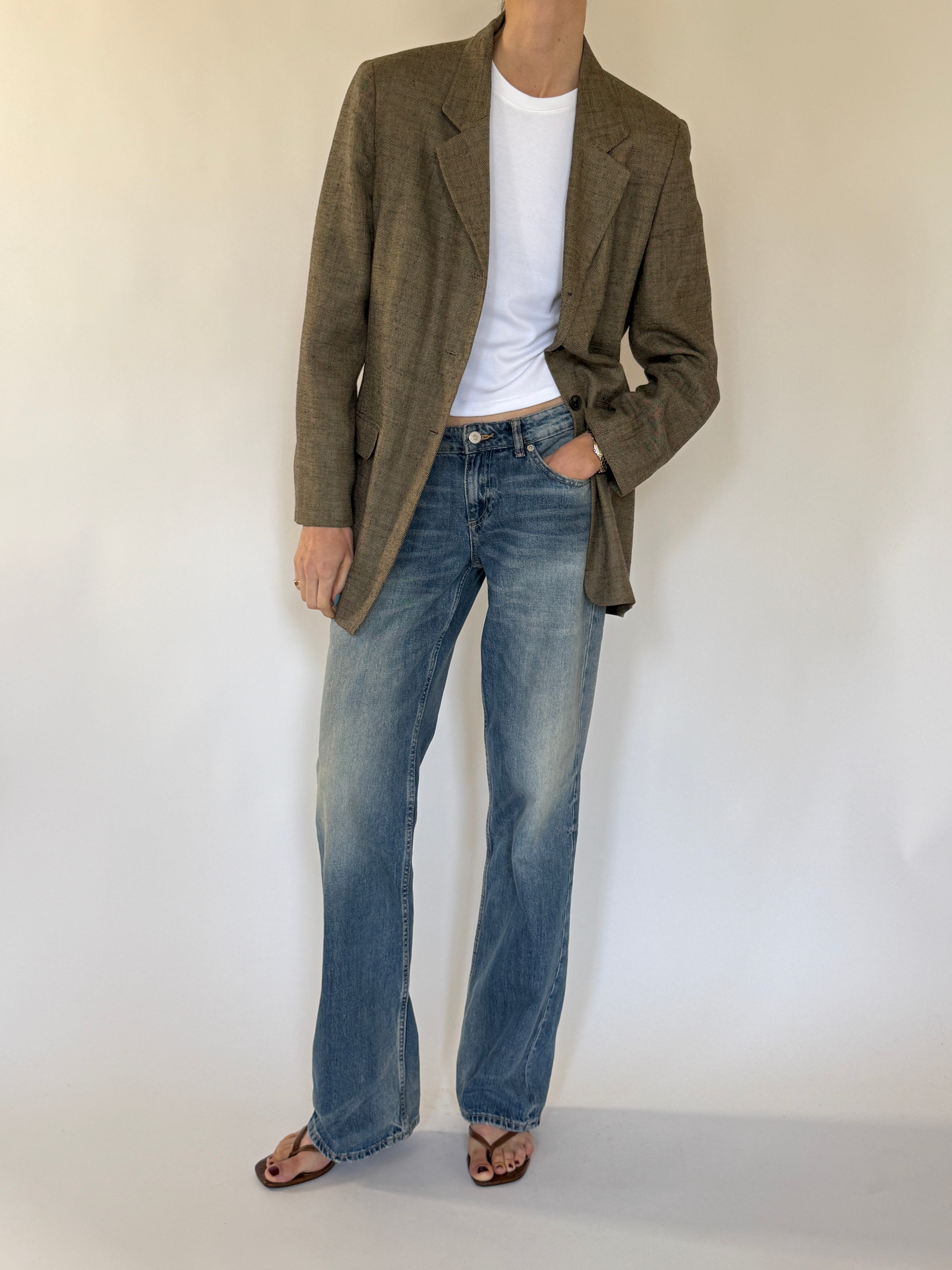 Vintage oversized brown blazer front view