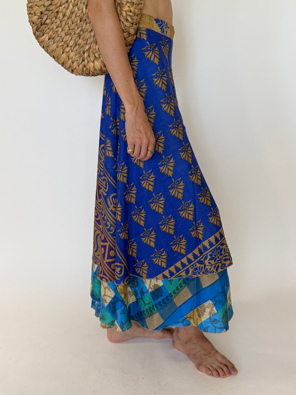 Vintage blue wrap maxi skirt front view
Vintage blue wrap maxi skirt side view