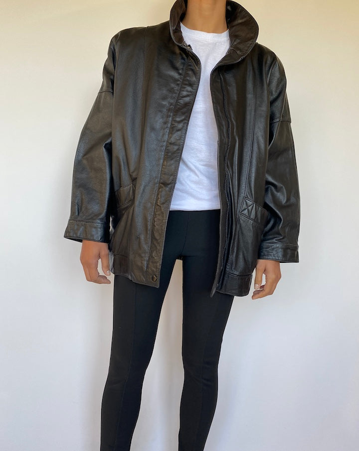 VINTAGE BLACK LEATHER JACKET 1123