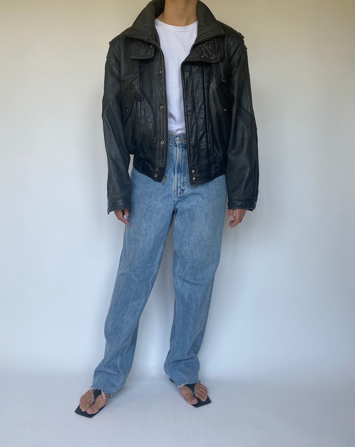 VINTAGE BLACK LEATHER JACKET 3357