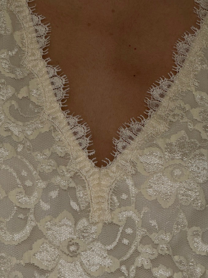 Vintage Ivory Lace Top 6613