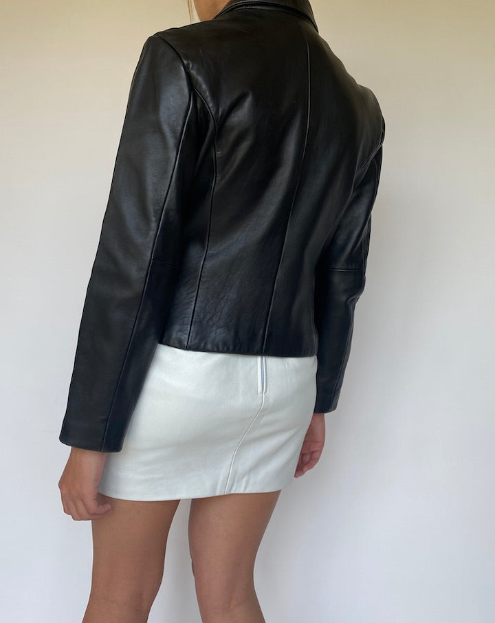 VINTAGE BLACK LEATHER JACKET 3384