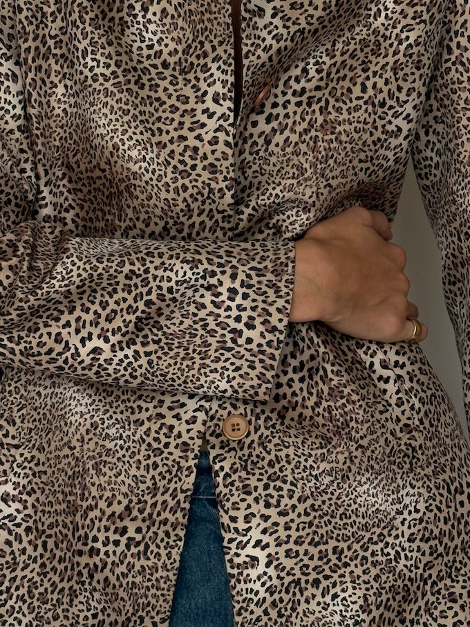 Vintage Leopard Print 100% Silk Long Blazer 6622