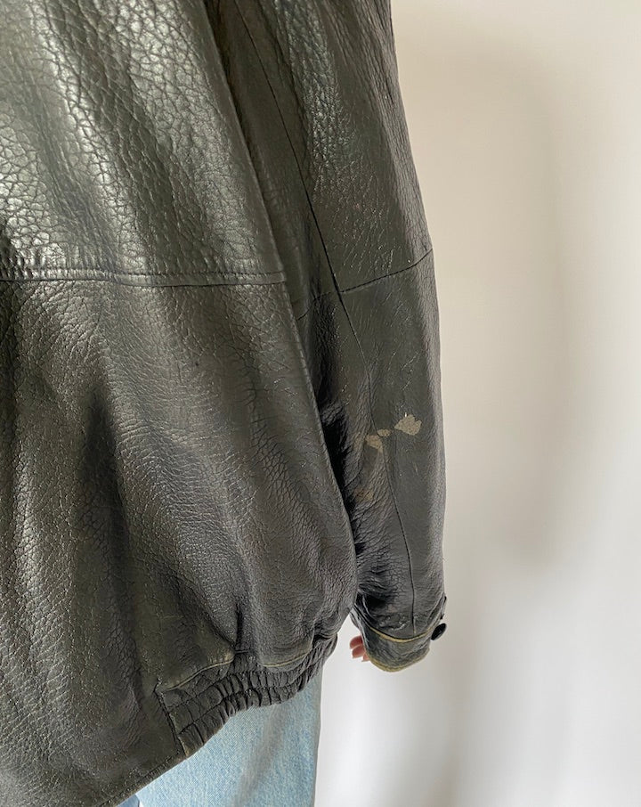 VINTAGE BLACK OVERSIZED LEATHER JACKET 5075