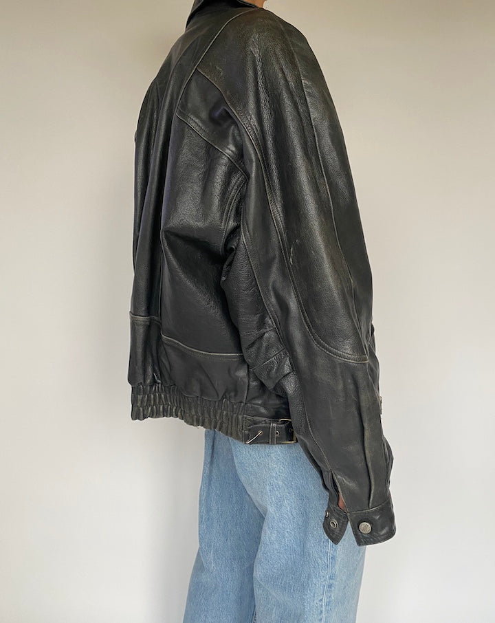 VINTAGE OVERSIZED BOXY BLACK LEATHER JACKET 2884