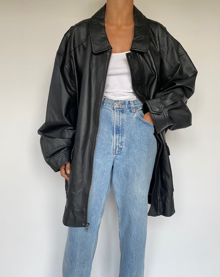 VINTAGE BLACK OVERSIZED LEATHER JACKET 2889