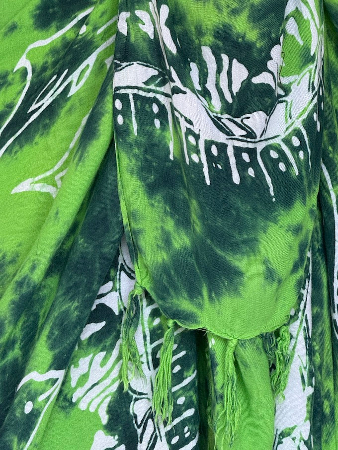 Vintage Tropical Green Tie-Dye Sarong 6280