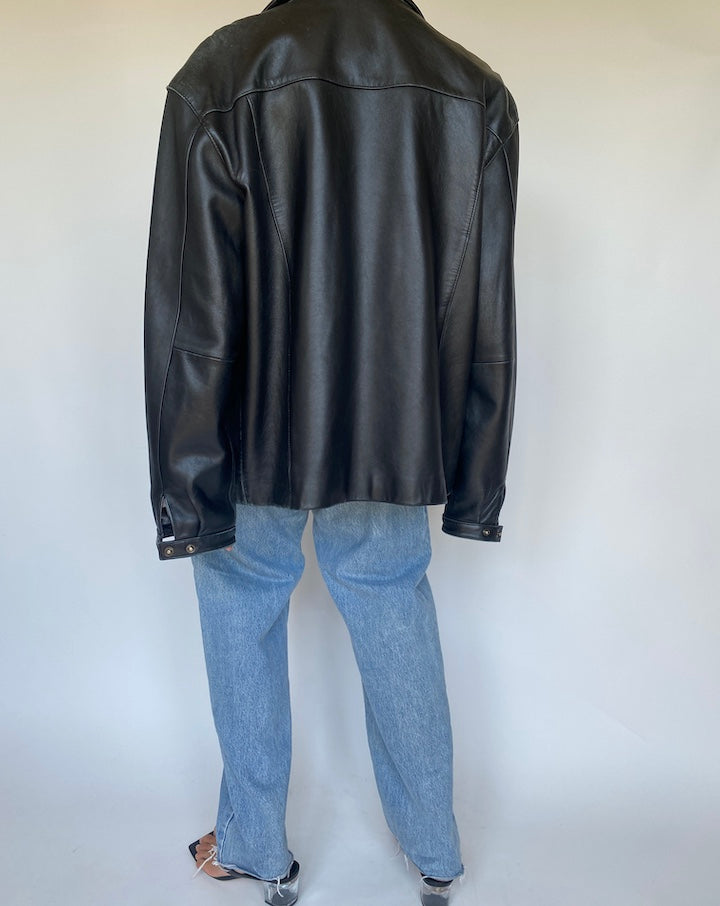 VINTAGE OVERSIZED BLACK LEATHER JACKET 3416