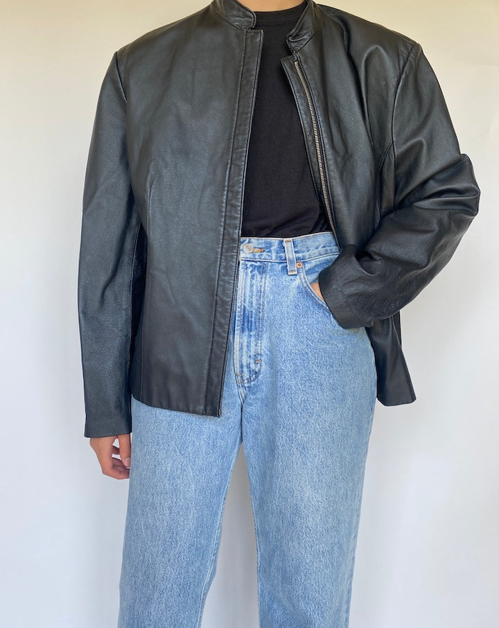 VINTAGE BLACK LEATHER JACKET 3424