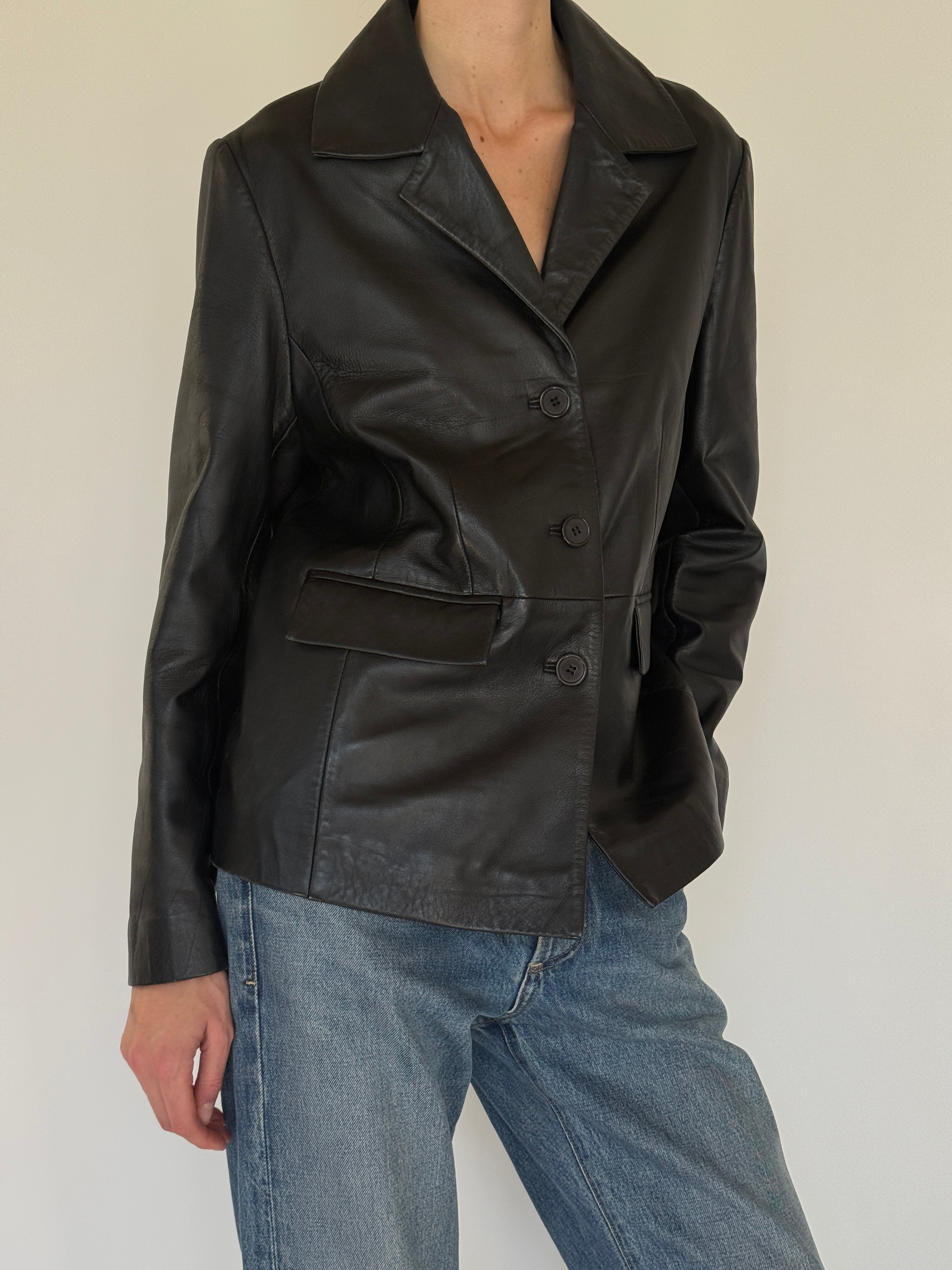Vintage black leather blazer side view