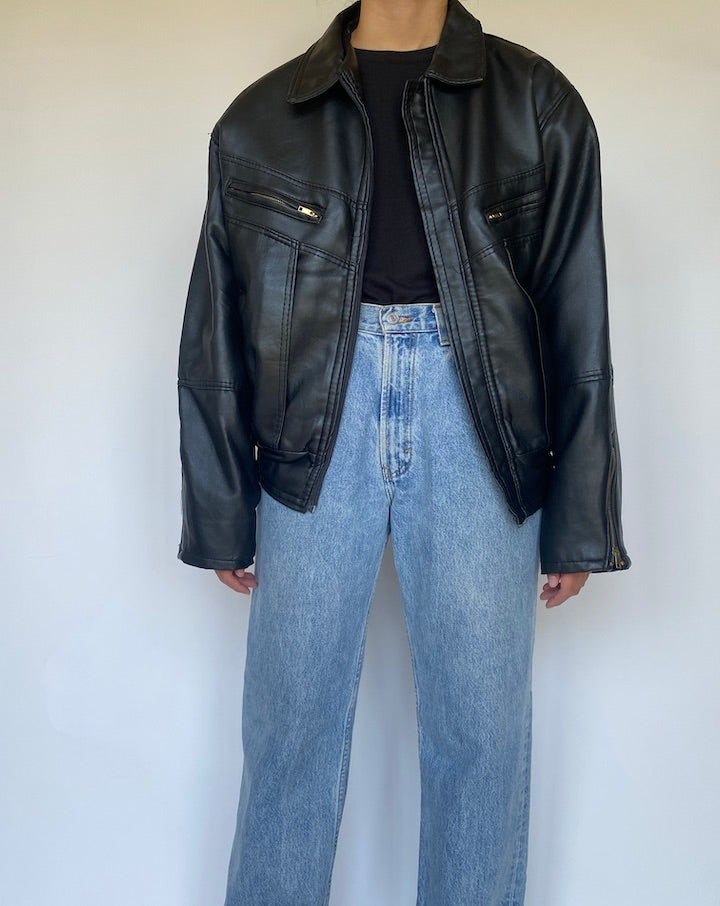 VINTAGE BLACK BOXY FAUX LEATHER JACKET 3434