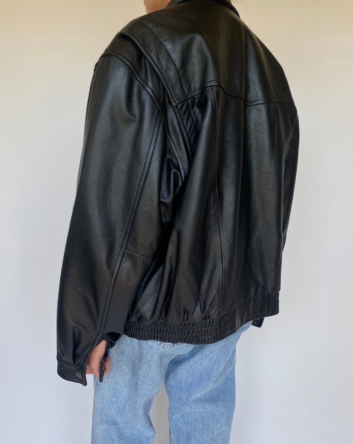 VINTAGE BLACK OVERSIZED LEATHER JACKET 3440